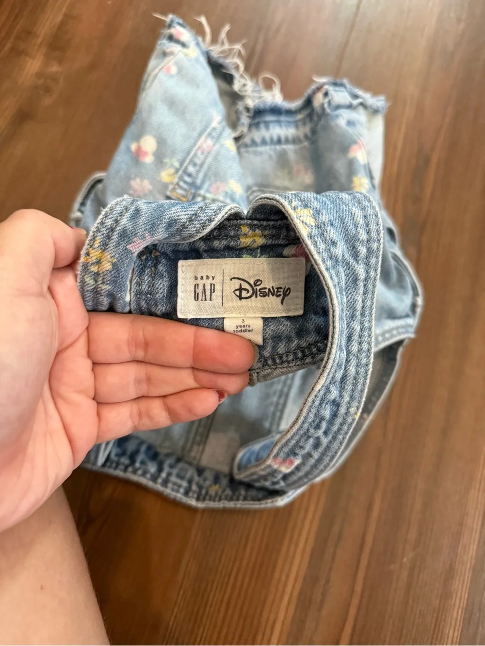 GAP light blue